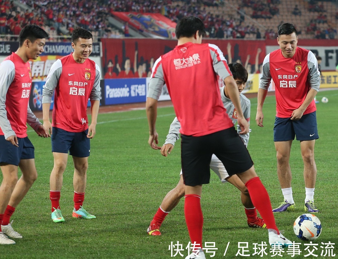 闫炳良：落后的时候没有放弃，希望伤员早日康复打好最后一场