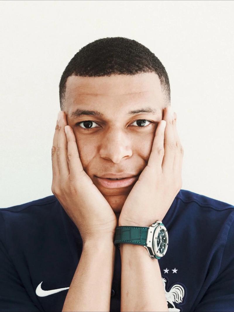 国米近8场对西班牙球队仅1负，近18场欧冠小组赛／联赛也仅1负（国际米兰近8次对阵西班牙球队仅败1场，欧冠小组赛／联赛近18场亦仅一败）