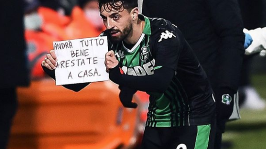 C罗在媒体评选的明年世界杯百大中高居第25！梅西仅第八！