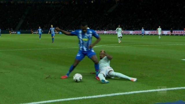 海纳：凯恩还有一年半的合同，我想不出他有什么理由离开拜仁