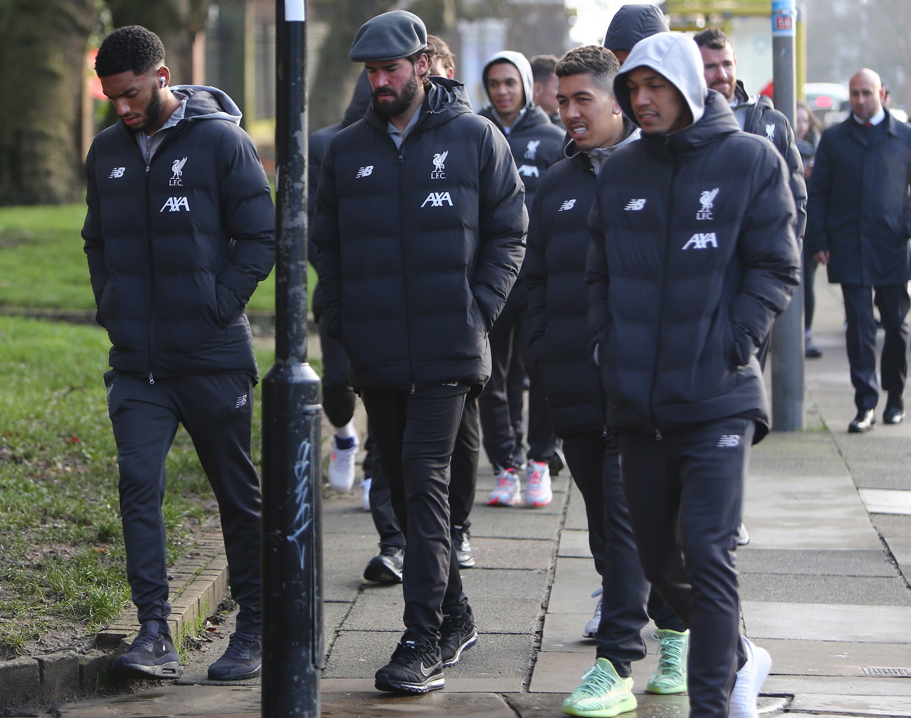 来看CBA杯咯，看到胡明轩了，今晚联手徐杰出战，拿下nbl合肥队应该问题不大！