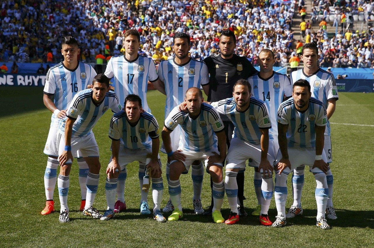 斯塔尼希奇谈乌尔比希：即使诺伊尔缺阵，我们也有可靠的门将（斯塔尼希奇：即便诺伊尔缺席，乌尔比希同样让人放心）